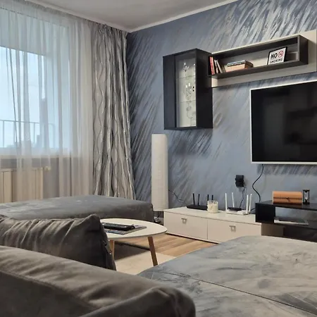 Spacious 3 Bdr Pulse Near Airport, The Mall, Arena 8888 By Keybox * Sofia